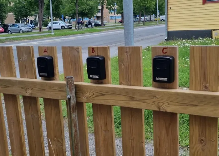 Kompakti Yksioe Numero 12 Pienkerrostalossa